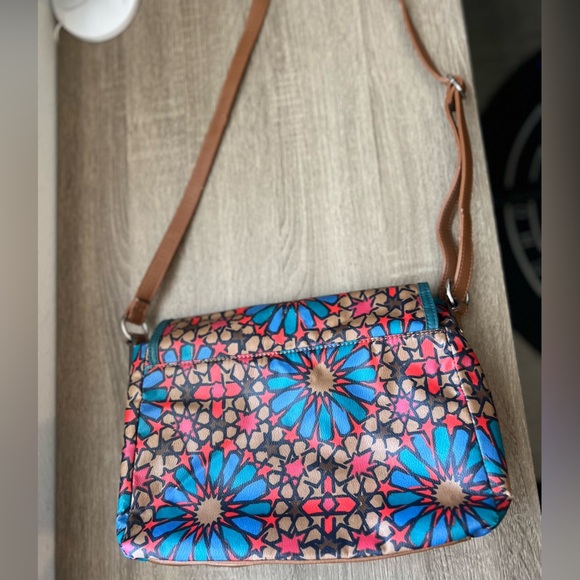 RELIC Vibrant Floral Crossbody Bag - Picture 16 of 16